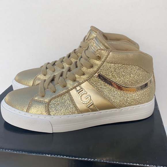 New G by GUESS Gettie Gold Multi Texture Sneakers - Picture 11 of 11